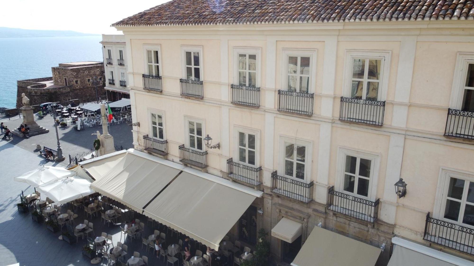 Hotel Della Piazza Πίτσο Εξωτερικό φωτογραφία