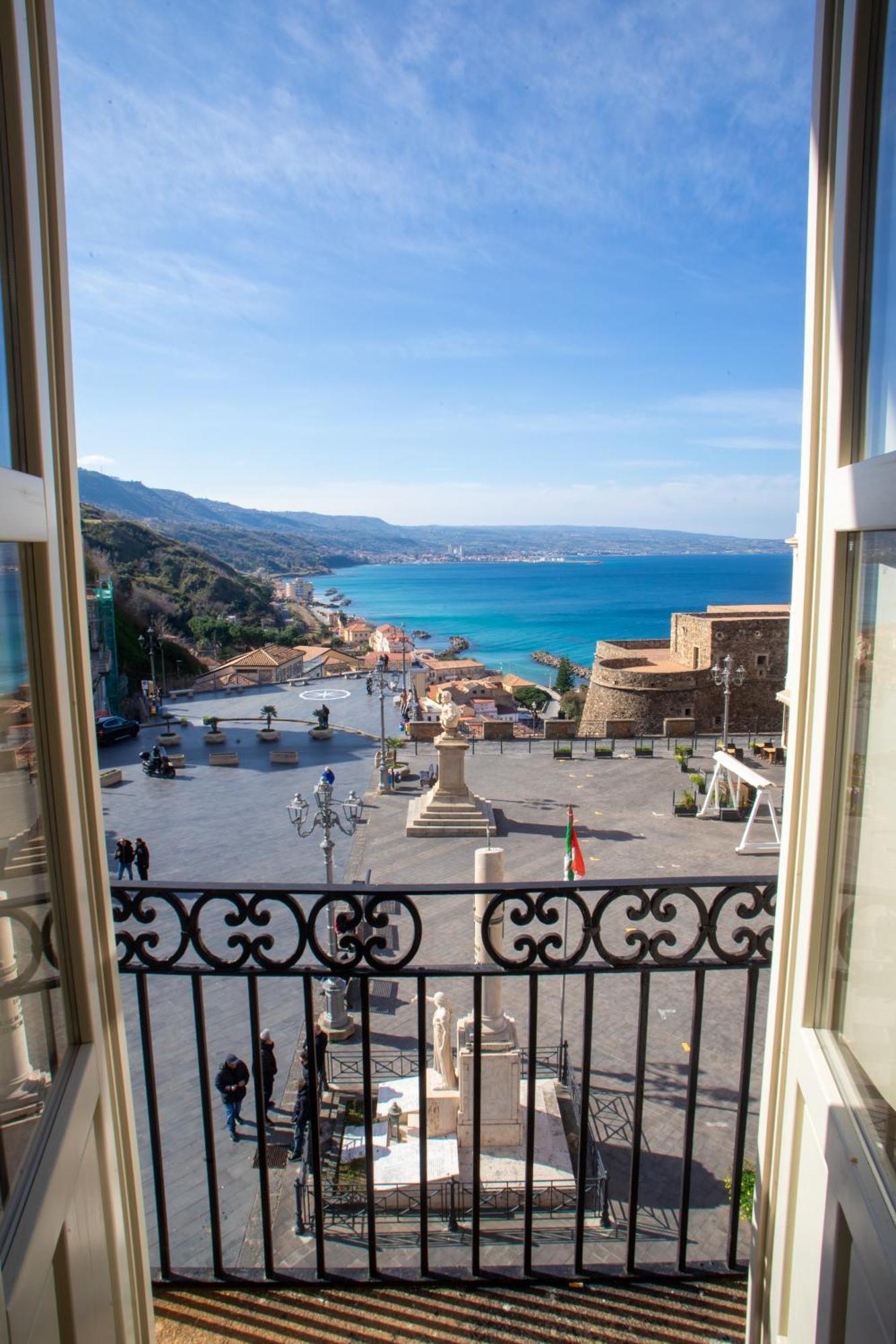 Hotel Della Piazza Πίτσο Εξωτερικό φωτογραφία