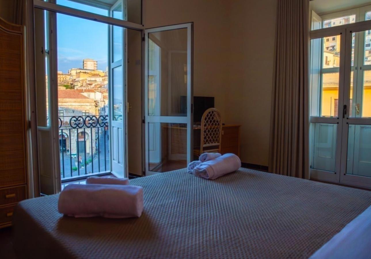 Hotel Della Piazza Πίτσο Εξωτερικό φωτογραφία